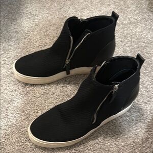 Steve Madden Loxley Black Mesh High Top Sneakers, Black, 9.5